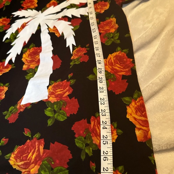 ♥️ Blvd Men’s Black/Red Palm Trees Graphics T-Shirt - Picture 3 of 8